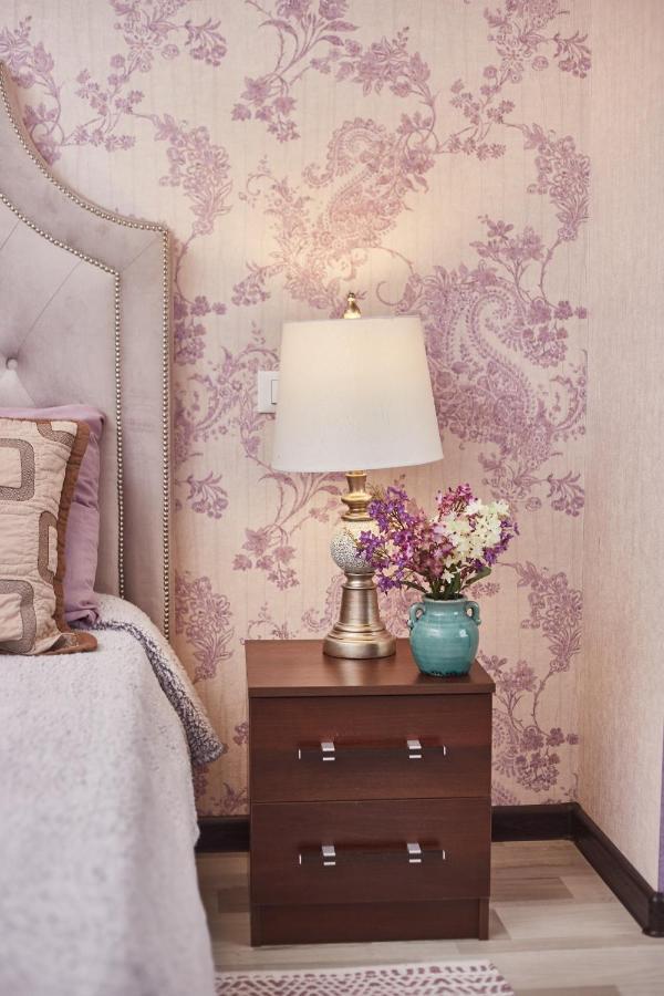 Purple Pearl On French Boulevard Apartment Odessa Exterior photo