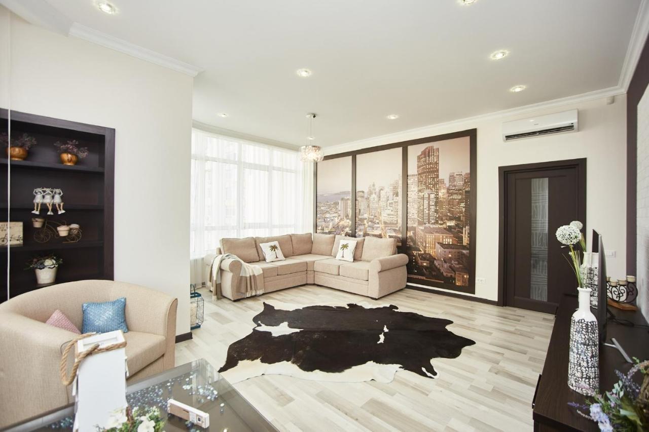 Purple Pearl On French Boulevard Apartment Odessa Exterior photo