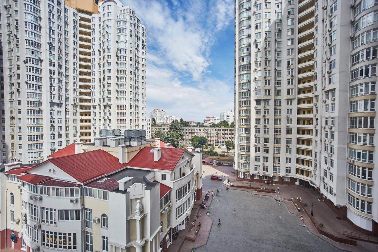 Purple Pearl On French Boulevard Apartment Odessa Exterior photo